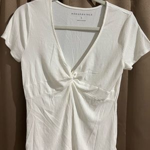 Aeropostale white knot front top